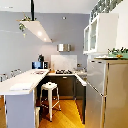 Via Nicola Fabrizi Appartement